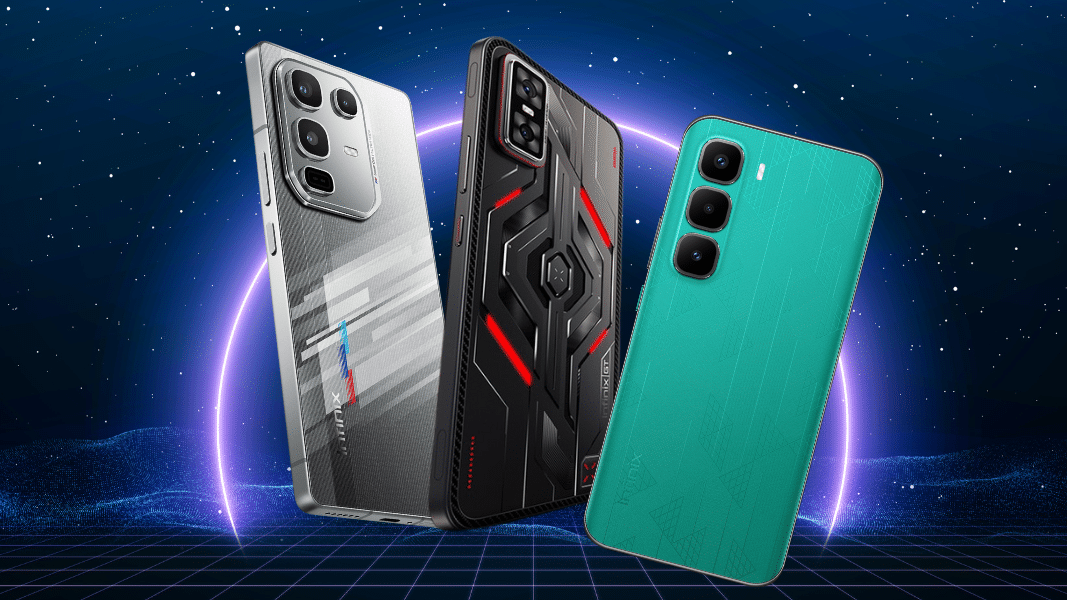 תמונה של סמארטפון Infinix חדש בצבע כסוף עם שלוש מצלמות, על רקע טורקיז