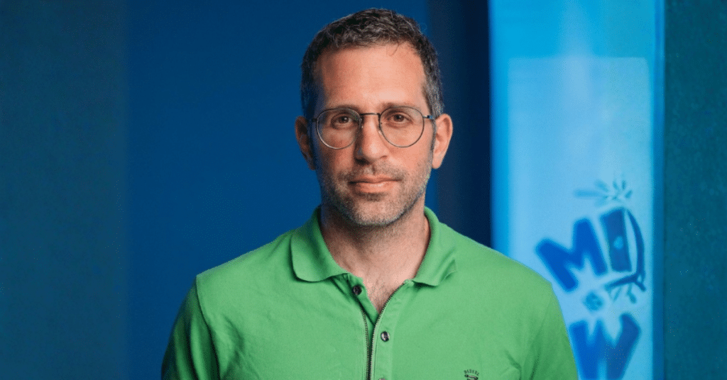 יונתן פייטרה, מייסד Great Place To Work Israel, בתמונת פורטרט מקצועית